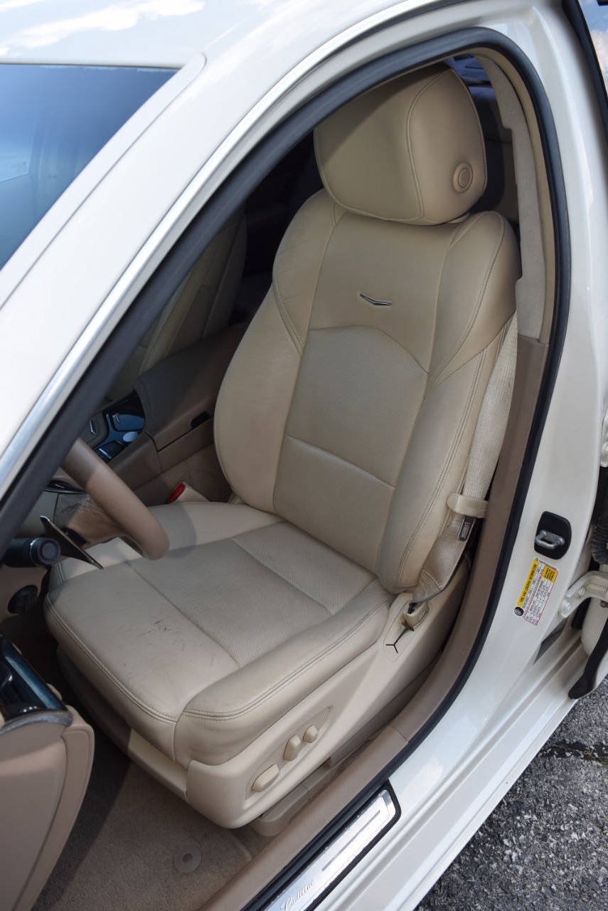 Used 2014 Cadillac CTS Luxury RWD image 26