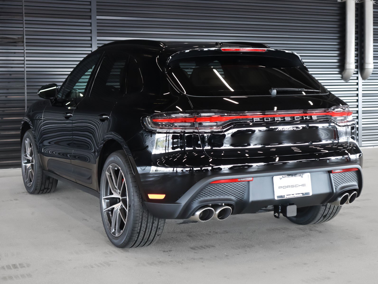 New 2026 Porsche Macan S image 3