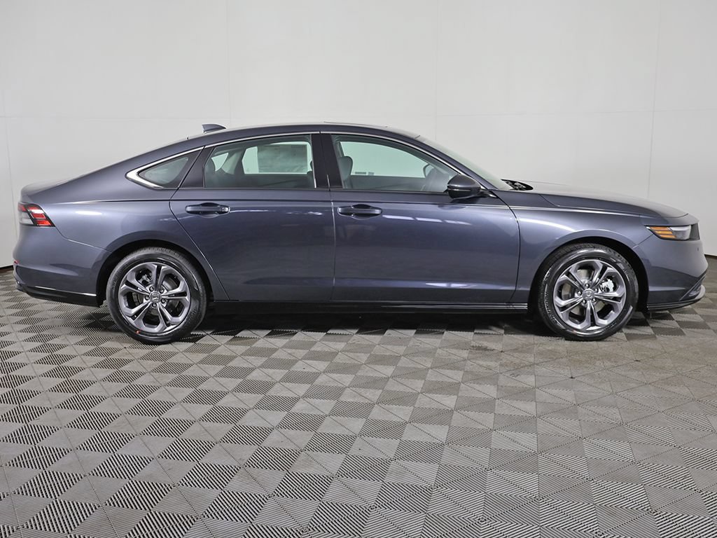 New 2026 Honda Accord EX-L image 9