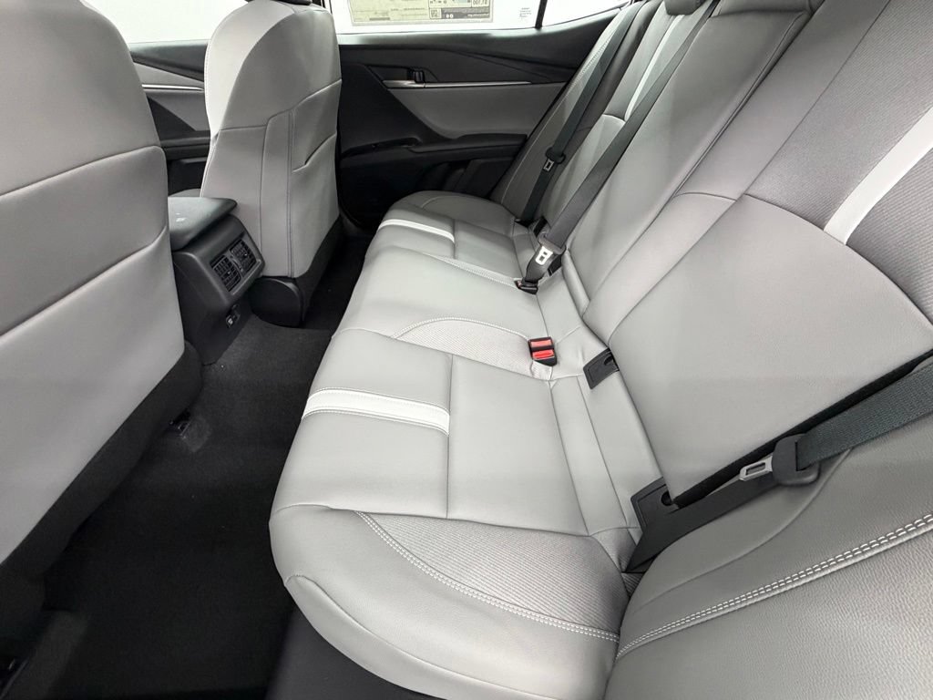 Used 2026 Toyota Camry SE w/ Multimedia Upgrade Package FWD image 29