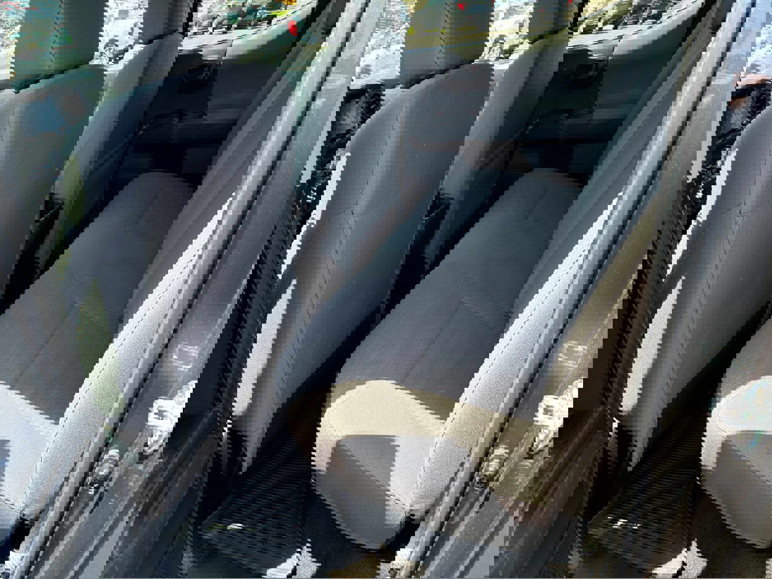 Used 2023 Toyota Tacoma SR image 9