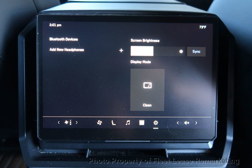 Used 2024 Tesla Cybertruck AWD Crew Cab image 28