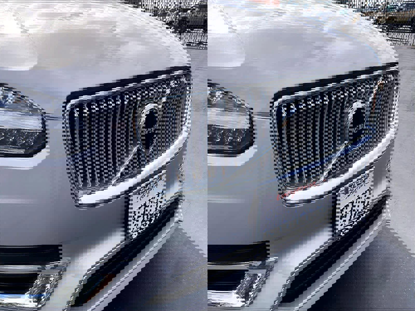 Used 2023 Volvo XC90 T8 Ultimate w/ Protection Package image 34