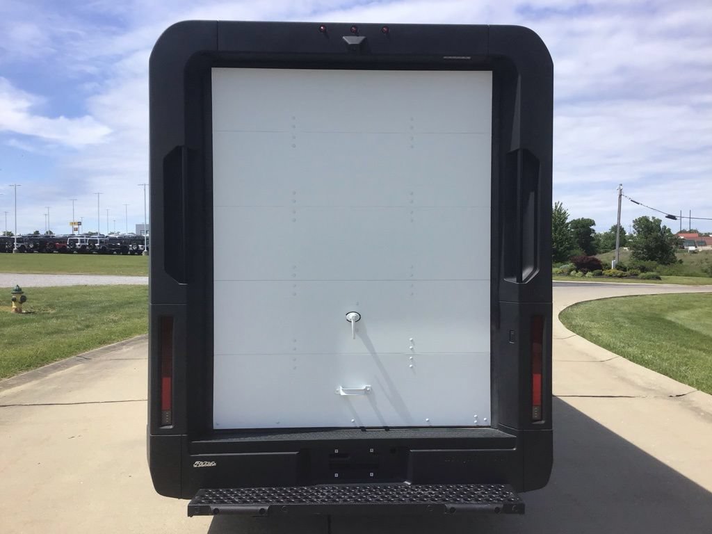 Used 2024 Chevrolet Brightdrop 600 w/ Commercial Equipment Package AWD/4WD image 5