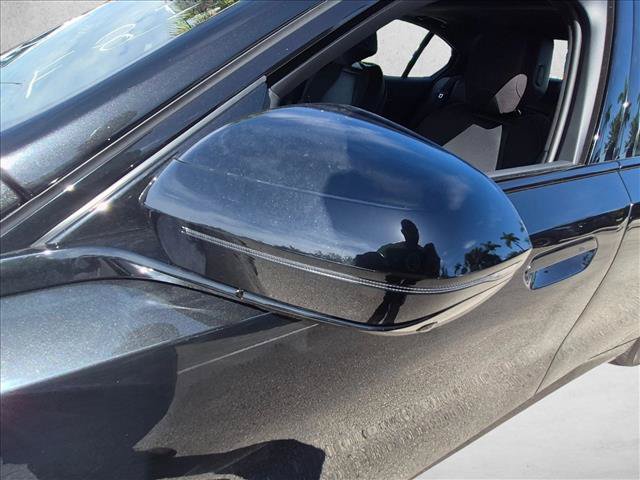 Used 2025 BMW 530i w/ M Sport Package RWD image 9