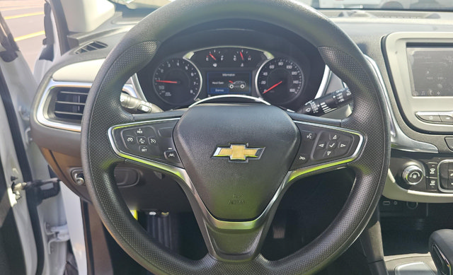 Used 2024 Chevrolet Equinox LS w/ LS Convenience Package FWD image 11