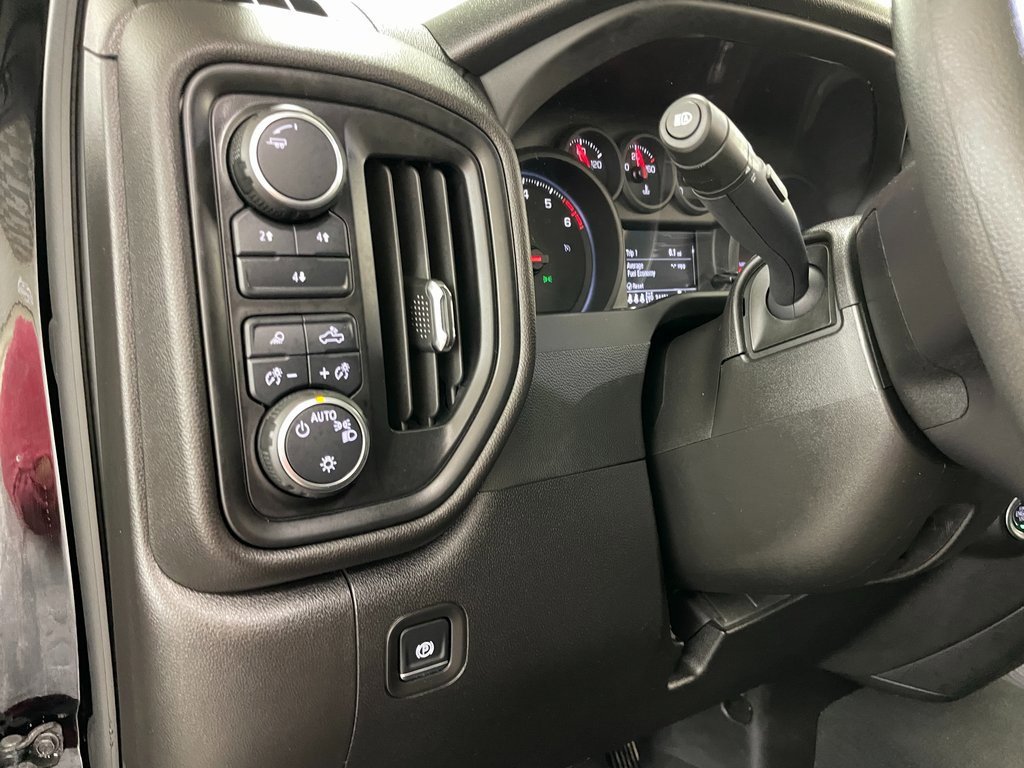 Certified 2025 Chevrolet Silverado 2500 Custom w/ Custom Value Package image 25