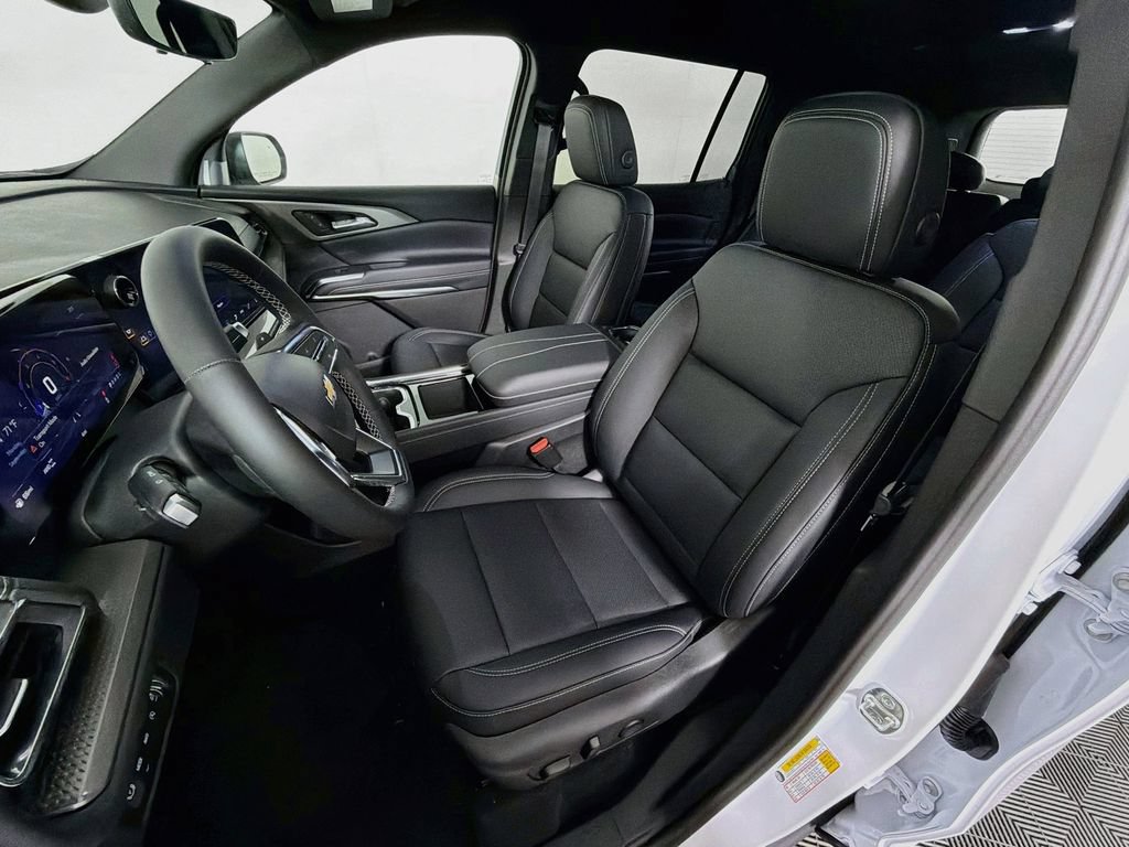New 2027 Chevrolet Traverse LT w/ Driver Confidence Package AWD/4WD image 22