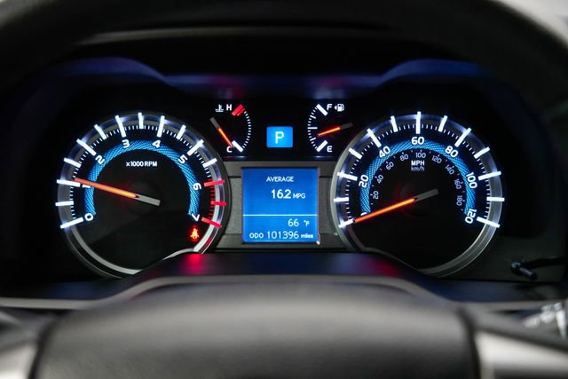 Used 2017 Toyota 4Runner Limited AWD/4WD image 7