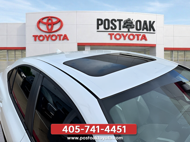 Used 2025 Toyota Camry SE w/ Multimedia Upgrade Package FWD image 13