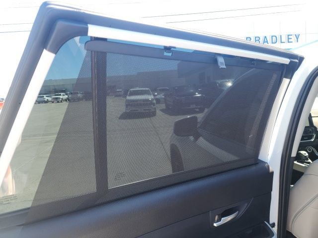 Used 2025 Toyota Grand Highlander FWD image 23