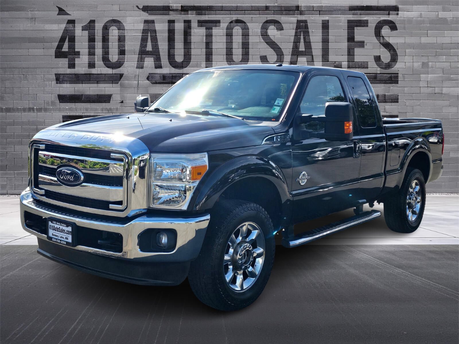 Used 2015 Ford F250 Lariat w/ Lariat Interior Package AWD/4WD image 6