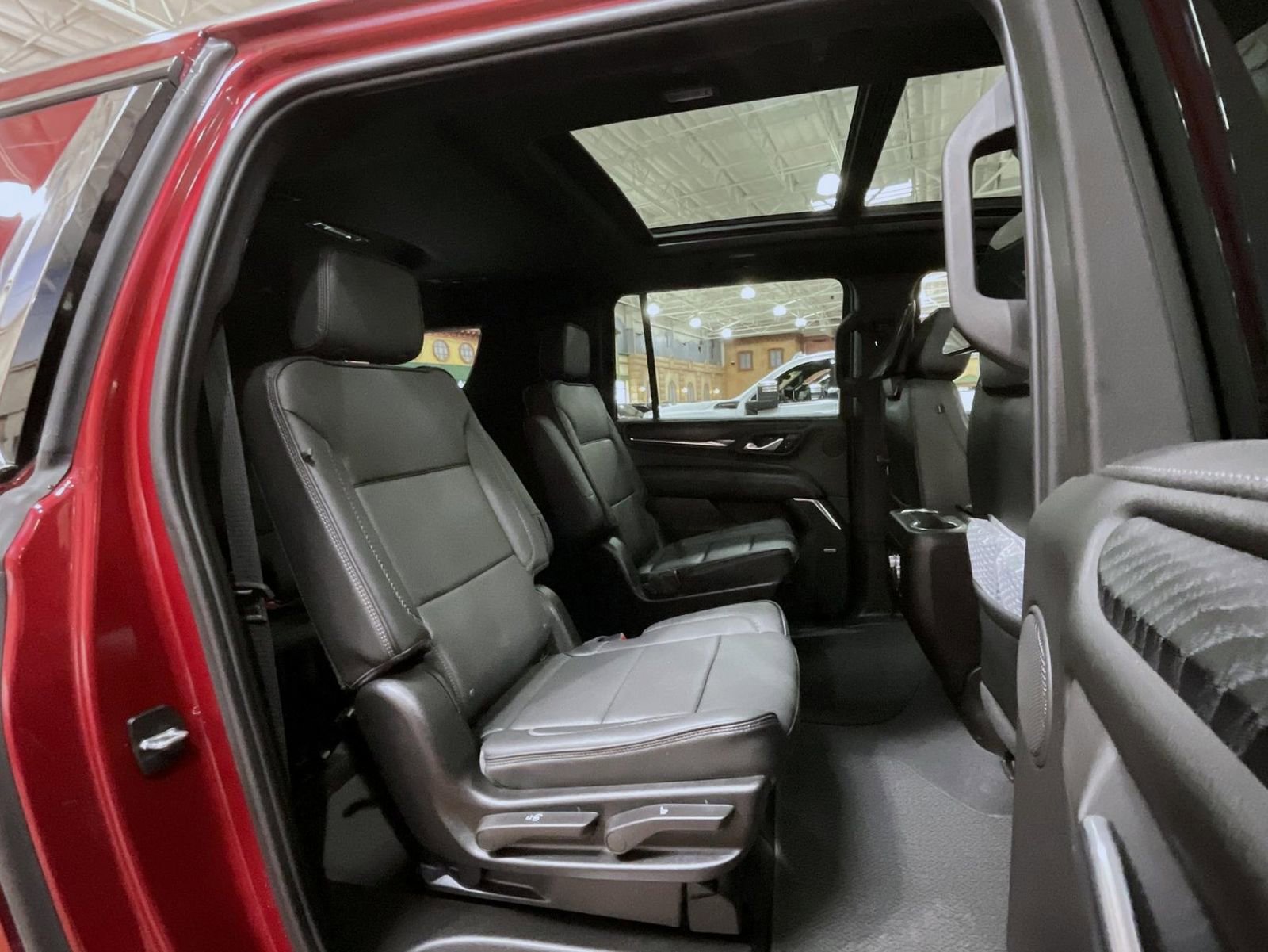 Certified 2024 GMC Yukon XL Denali w/ Advanced Technology Package image 18
