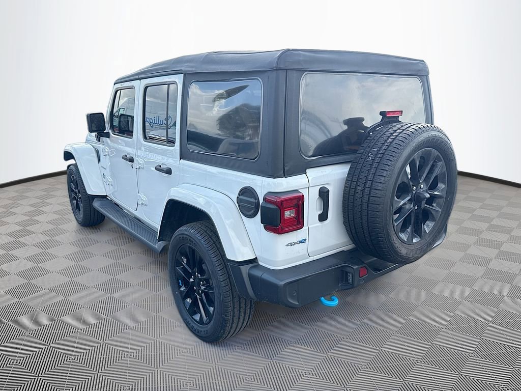 Used 2022 Jeep Wrangler Unlimited Sahara w/ Safety Group AWD/4WD image 8