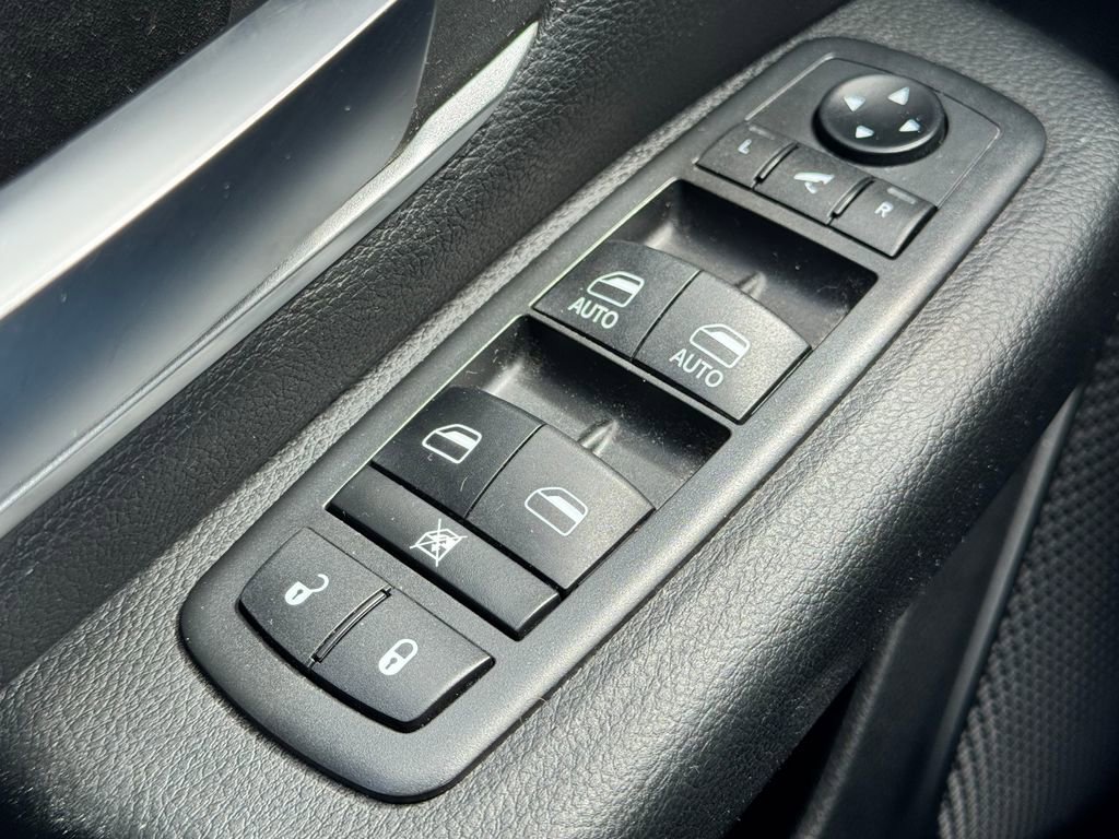 Used 2019 RAM 1500 Big Horn AWD/4WD image 24