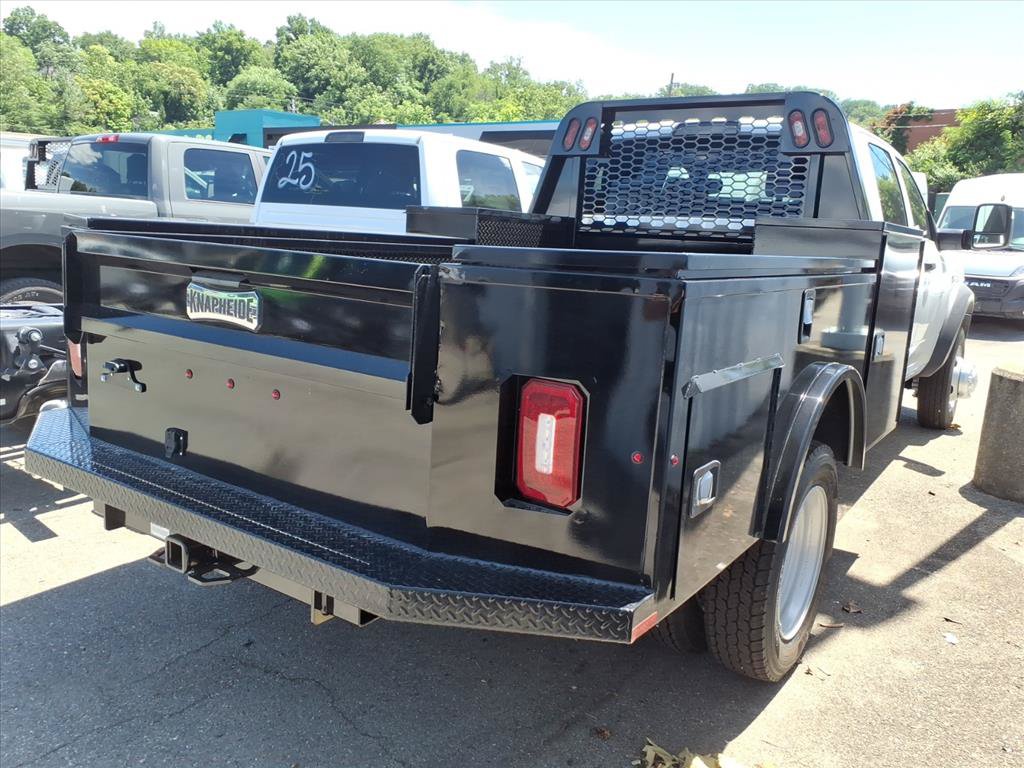 New 2026 RAM 5500 Tradesman w/ Chrome Appearance Group AWD/4WD image 3