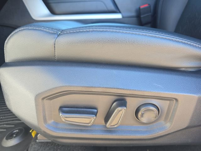 Used 2025 Toyota Tundra SR5 w/ SR5 Premium Package image 27