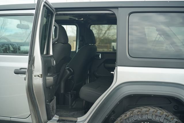 Used 2020 Jeep Wrangler Unlimited Sport image 15