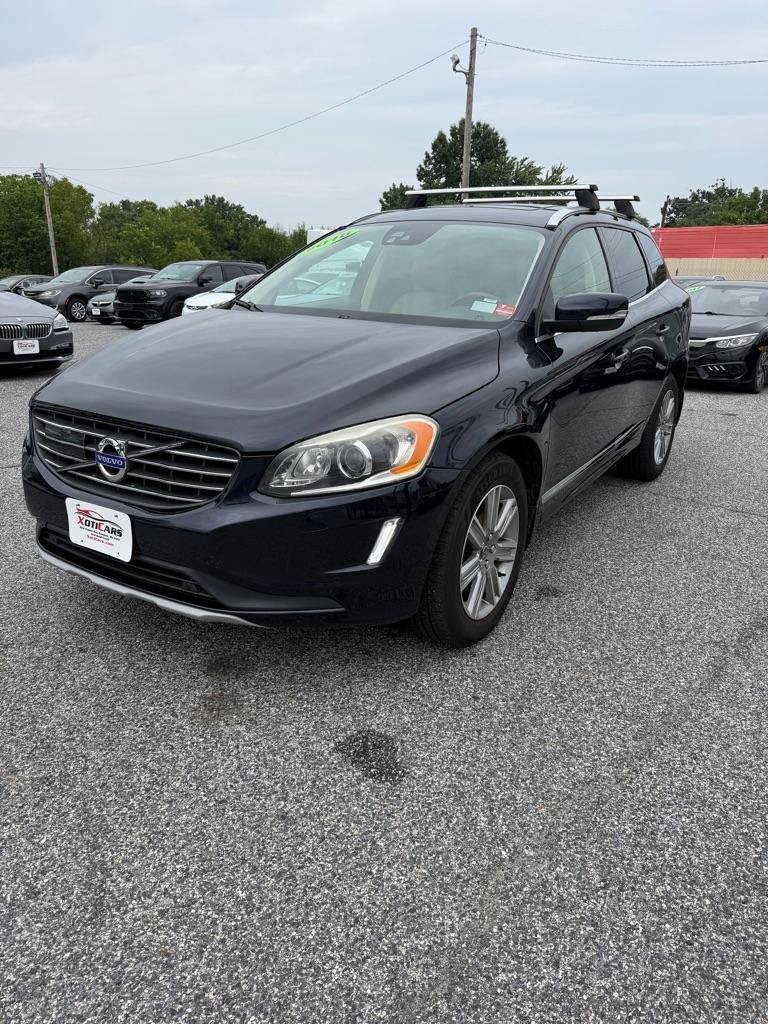 Used 2016 Volvo XC60 T6 Platinum w/ Climate Package AWD/4WD image 2