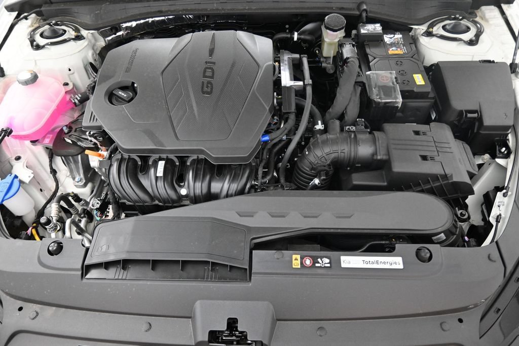 New 2026 Kia K5 LXS FWD image 14