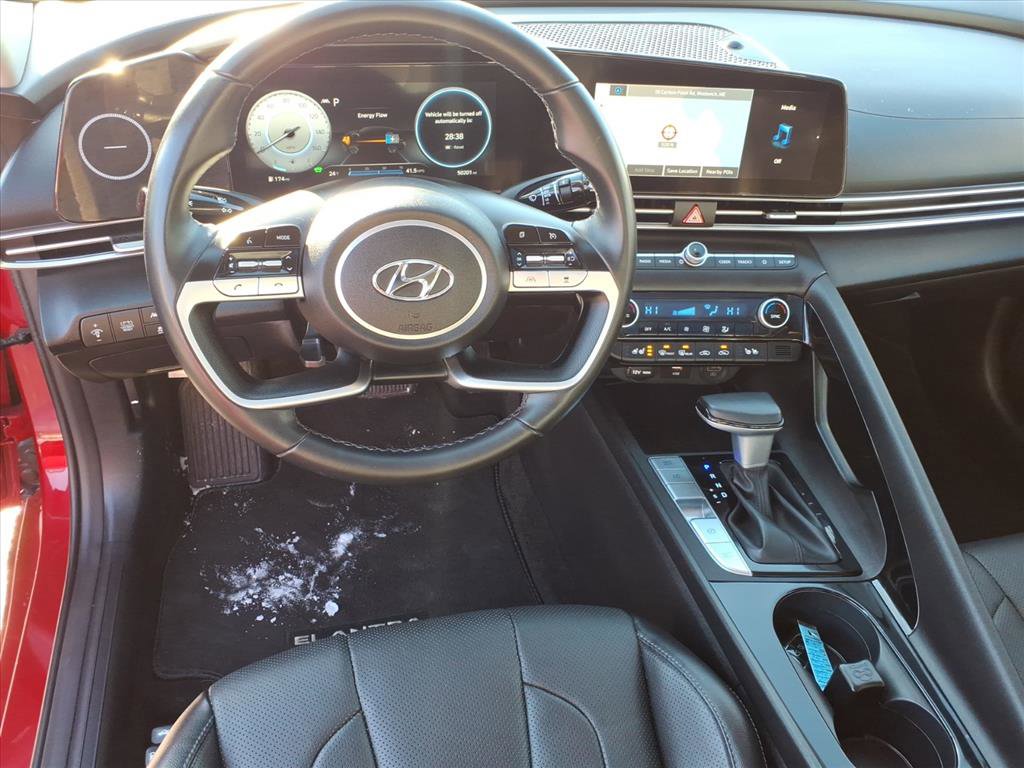 Used 2023 Hyundai Elantra Limited image 10