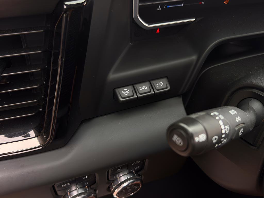 Used 2024 GMC Sierra 2500 AT4 w/ AT4 Premium Plus Package image 40