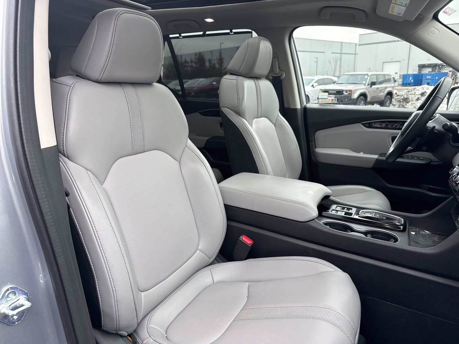 Used 2023 Honda Pilot Touring image 15