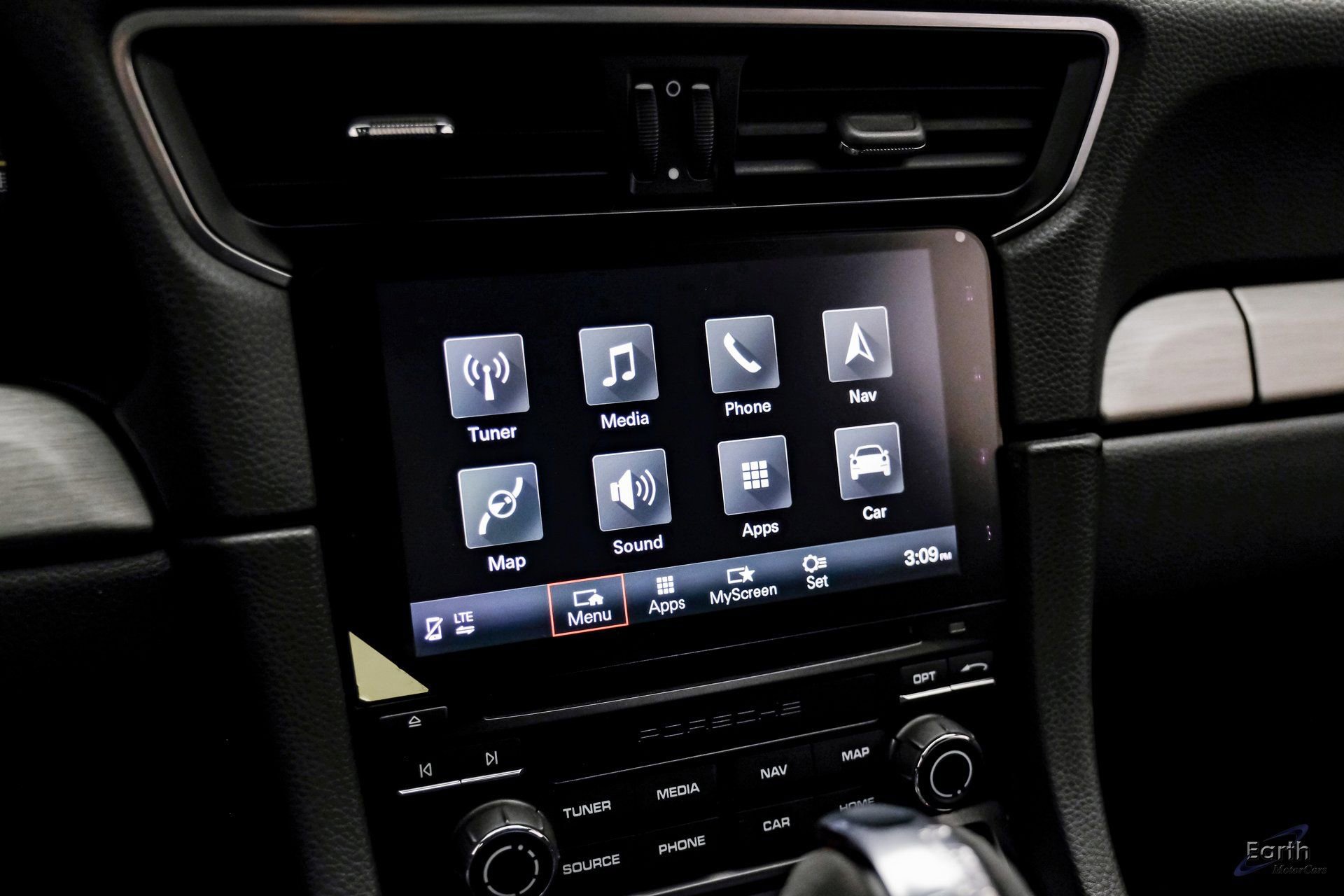 Used 2018 Porsche 911 GT3 w/ Sport Chrono Package image 67