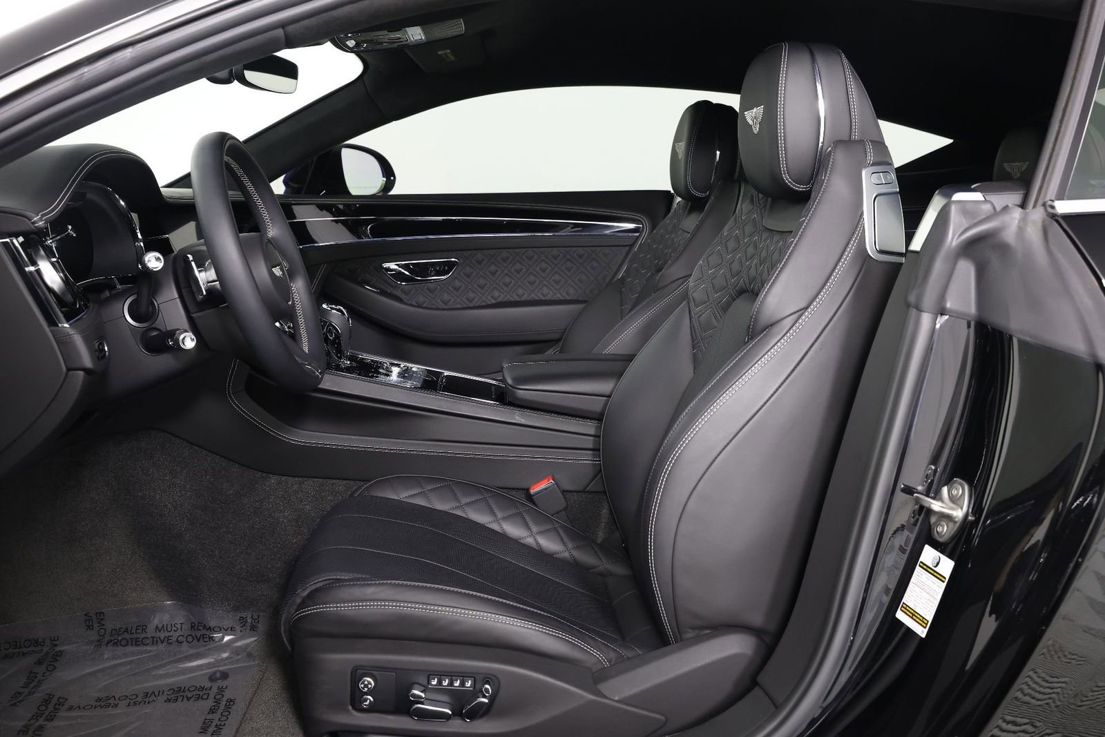 Used 2021 Bentley Continental GT image 2