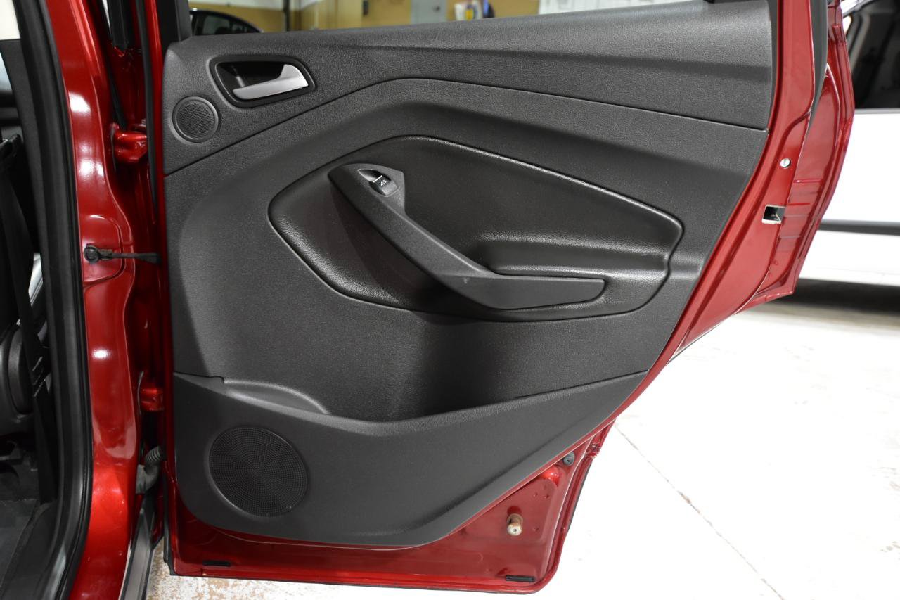 Used 2014 Ford Escape Titanium FWD image 35