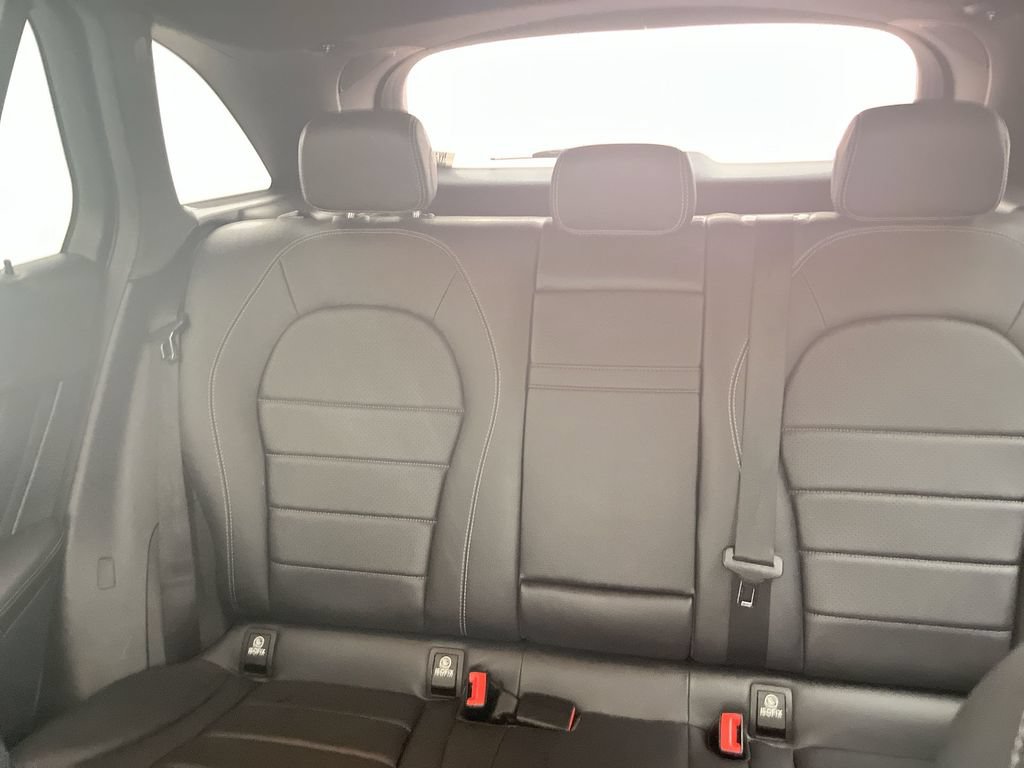 Used 2022 Mercedes-Benz GLC 300 4MATIC image 27