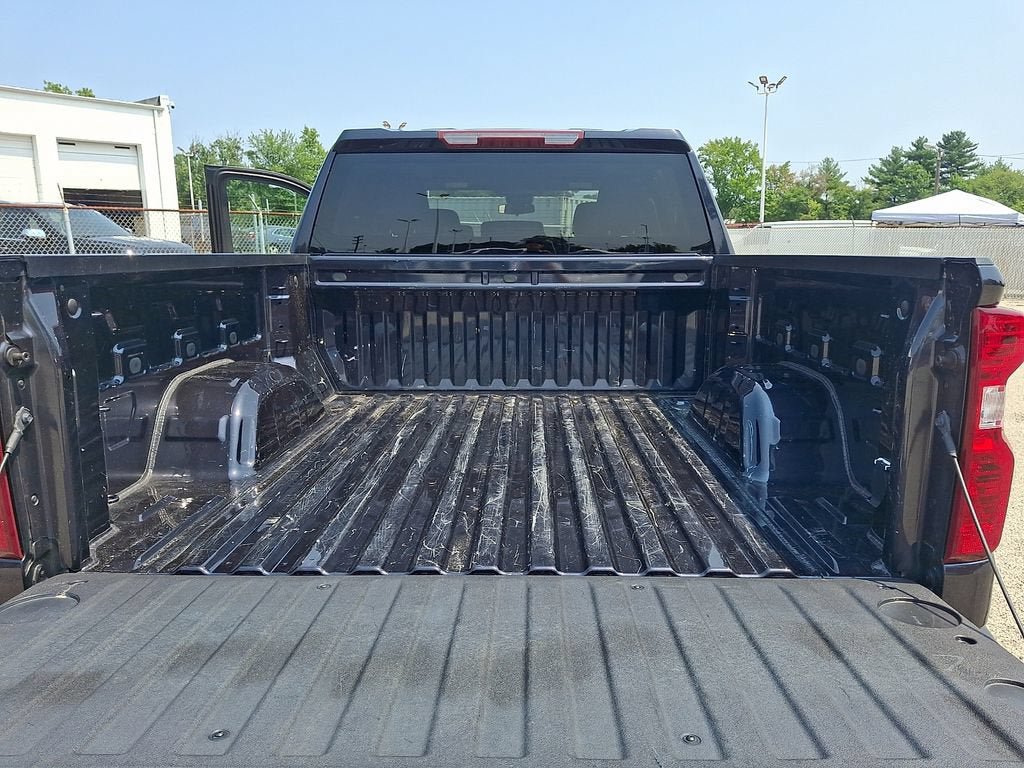 Certified 2023 Chevrolet Silverado 1500 LT AWD/4WD image 30
