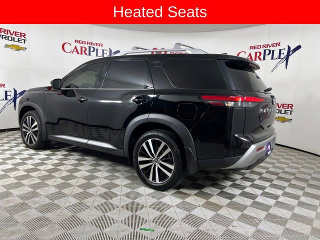 Used 2024 Nissan Pathfinder Platinum w/ Cargo Package image 7