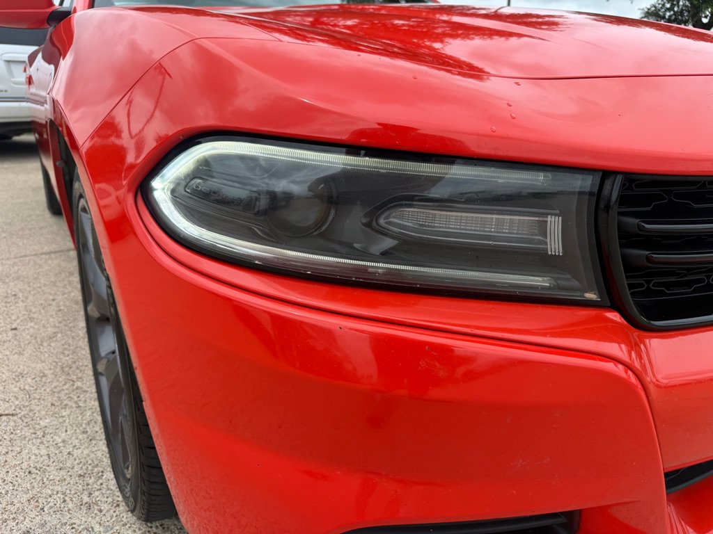 Used 2019 Dodge Charger SXT w/ Plus Group RWD image 10