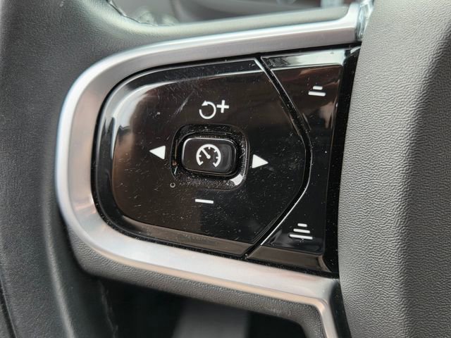 Used 2022 Volvo XC90 T6 Inscription image 32