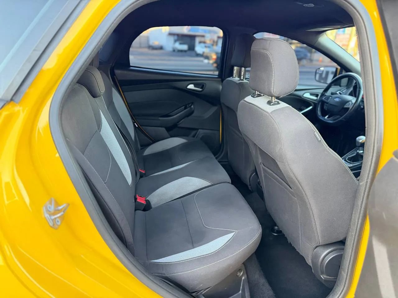 Used 2017 Ford Focus ST image 30