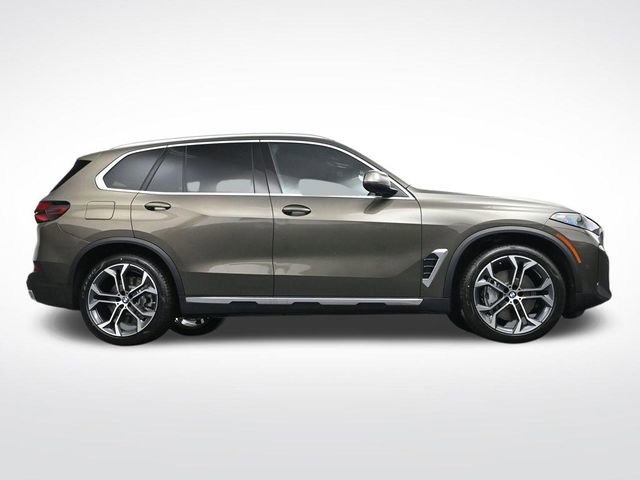 New 2026 BMW X5 xDrive50e AWD/4WD image 28