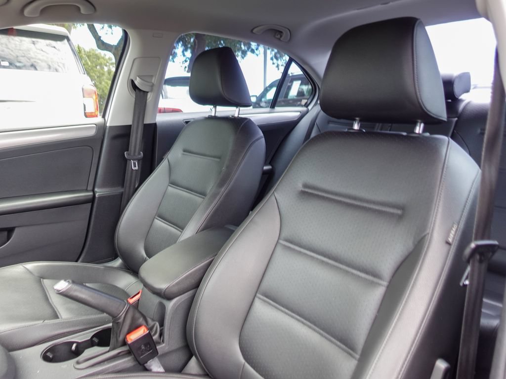Used 2018 Volkswagen Jetta SE FWD image 23