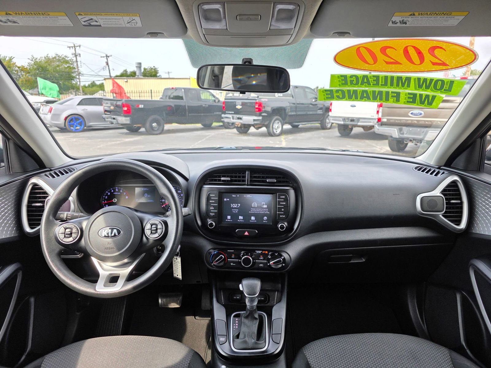 Used 2020 Kia Soul LX FWD image 14