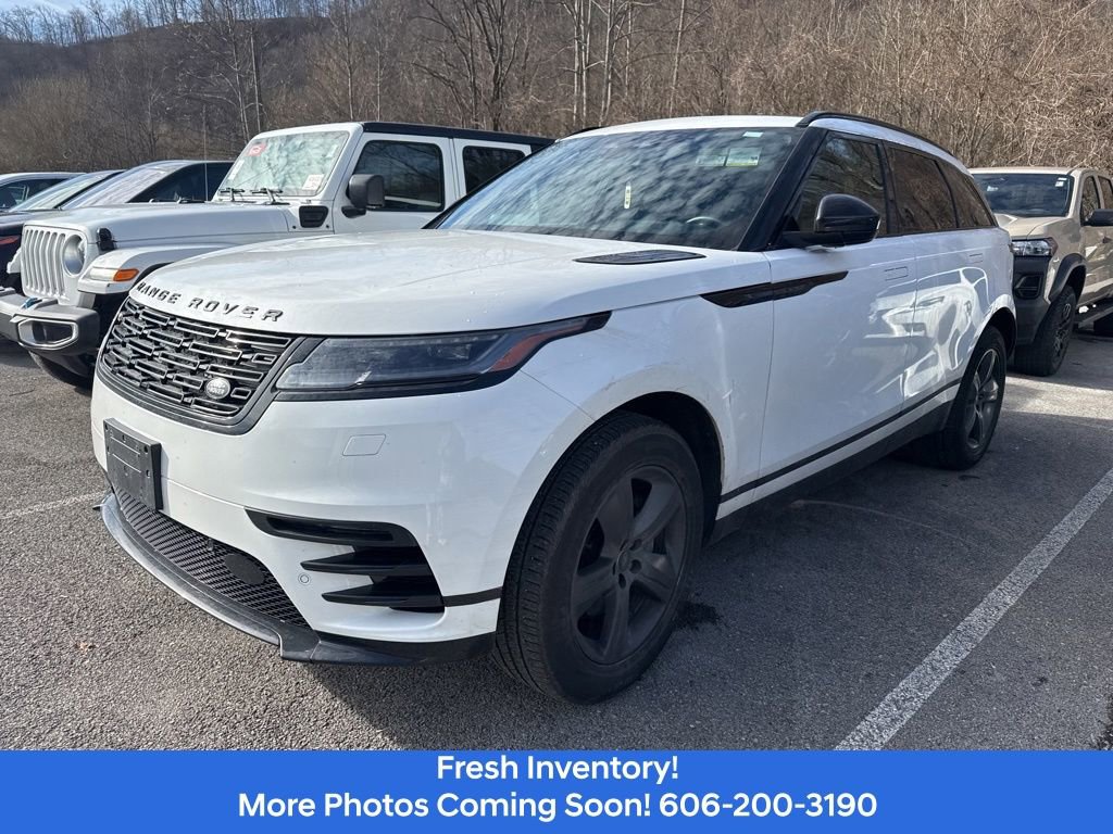 Used 2025 Land Rover Range Rover Velar Dynamic SE image 7