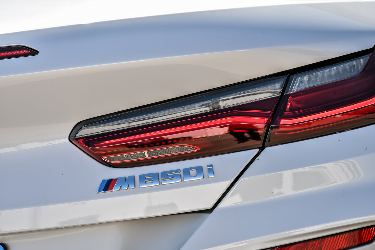 Used 2024 BMW M850i xDrive Convertible AWD/4WD image 19