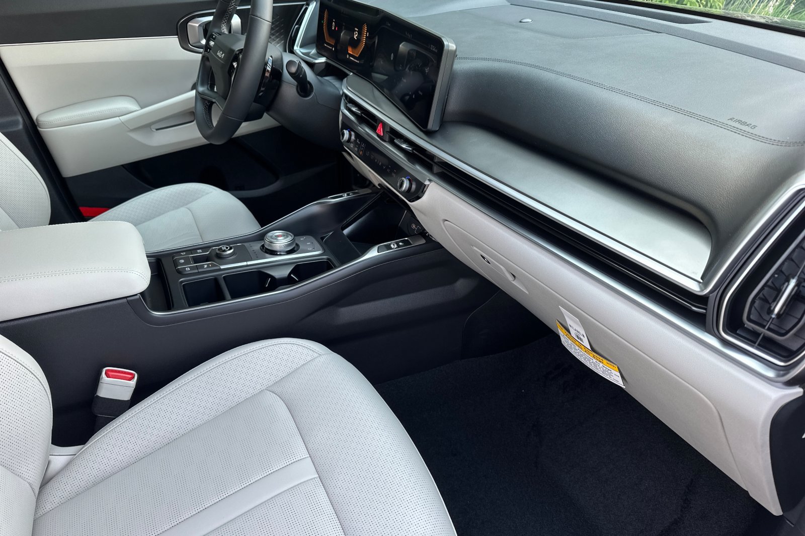 New 2026 Kia Sorento EX FWD image 16