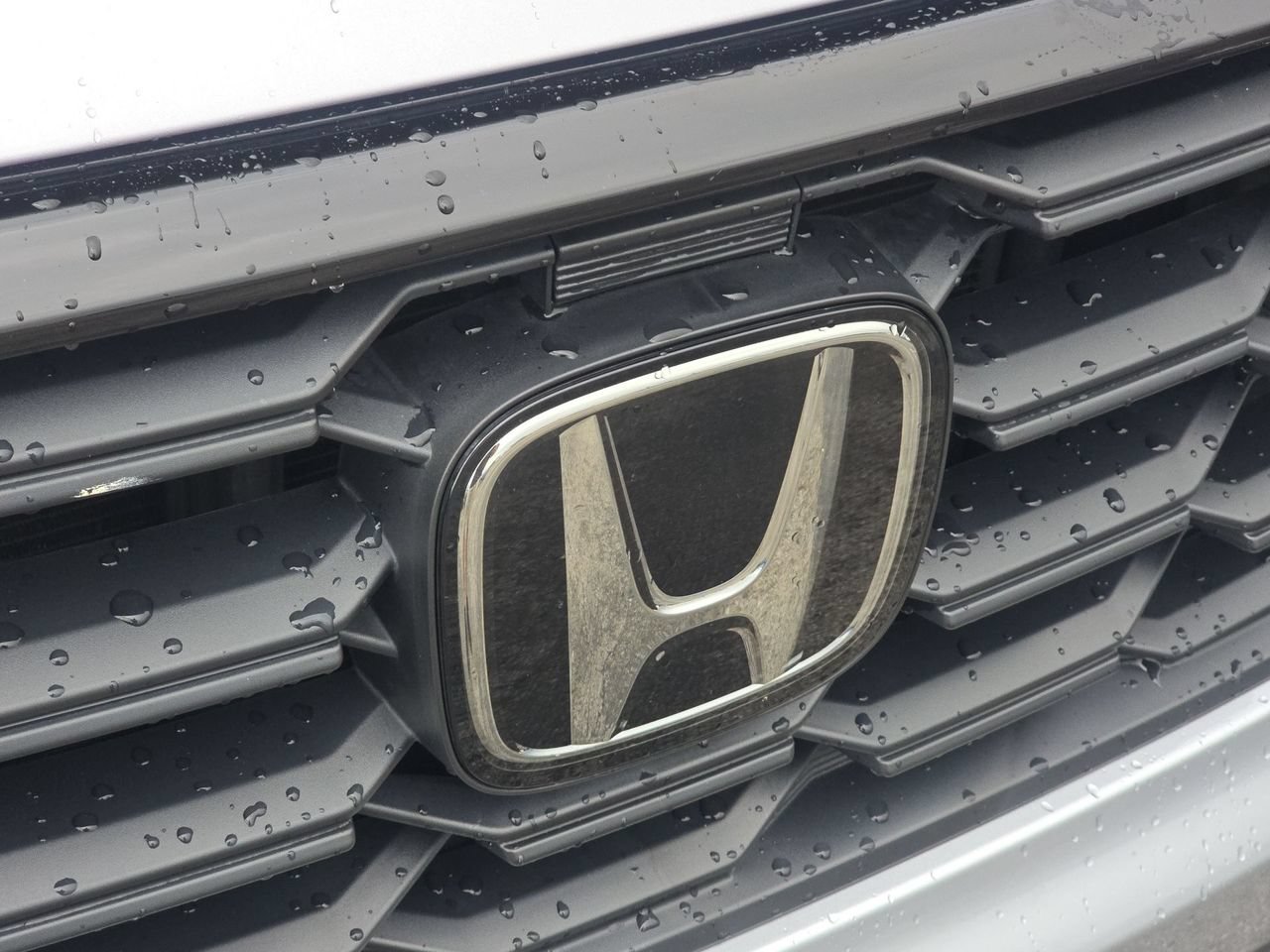 Used 2025 Honda Pilot Sport image 30