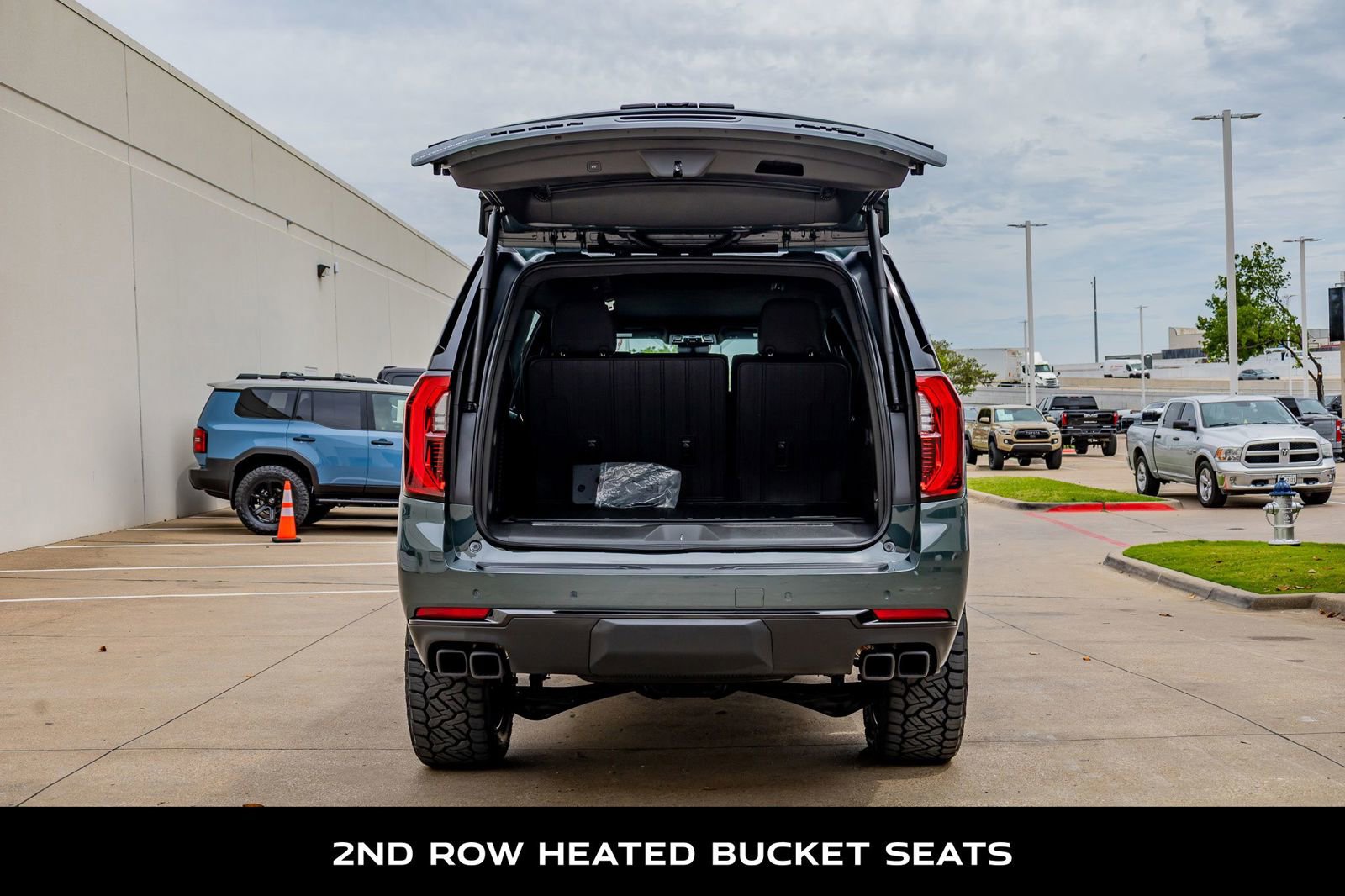 Used 2026 GMC Yukon XL AT4 Ultimate w/ LPO, Floor Liner Package image 9