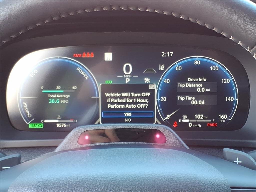 Used 2025 Toyota Crown Signia image 19