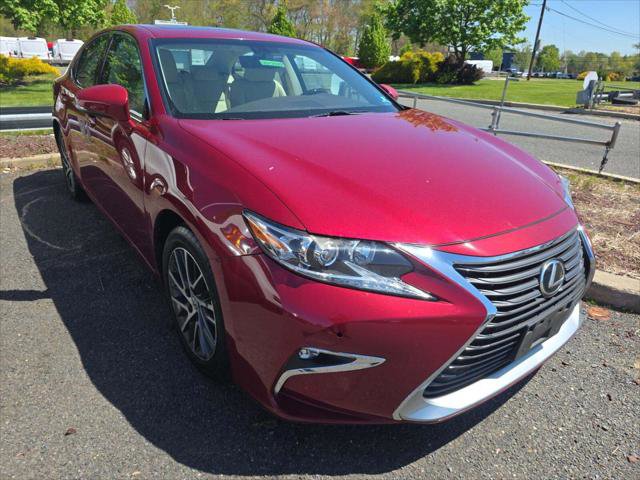 Used 2016 Lexus ES 350 w/ Navigation System Package FWD image 6