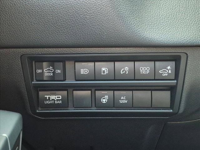 Used 2022 Toyota Tundra TRD Pro AWD/4WD image 15