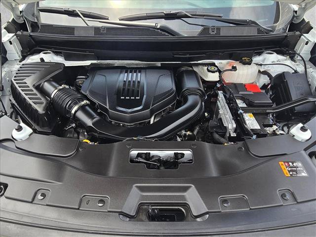 Used 2026 GMC Acadia Elevation w/ Elevation Premium Package FWD image 22