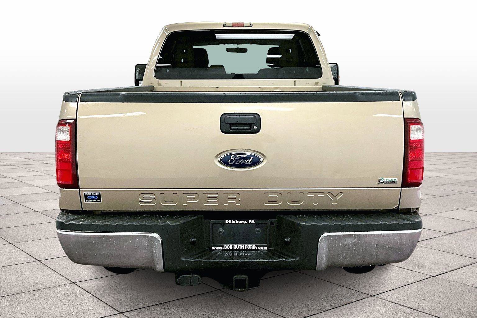 Used 2011 Ford F250 XLT w/ Camper Pkg image 4