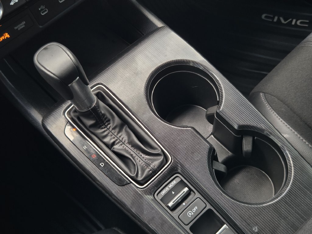 Used 2025 Honda Civic Sport image 18